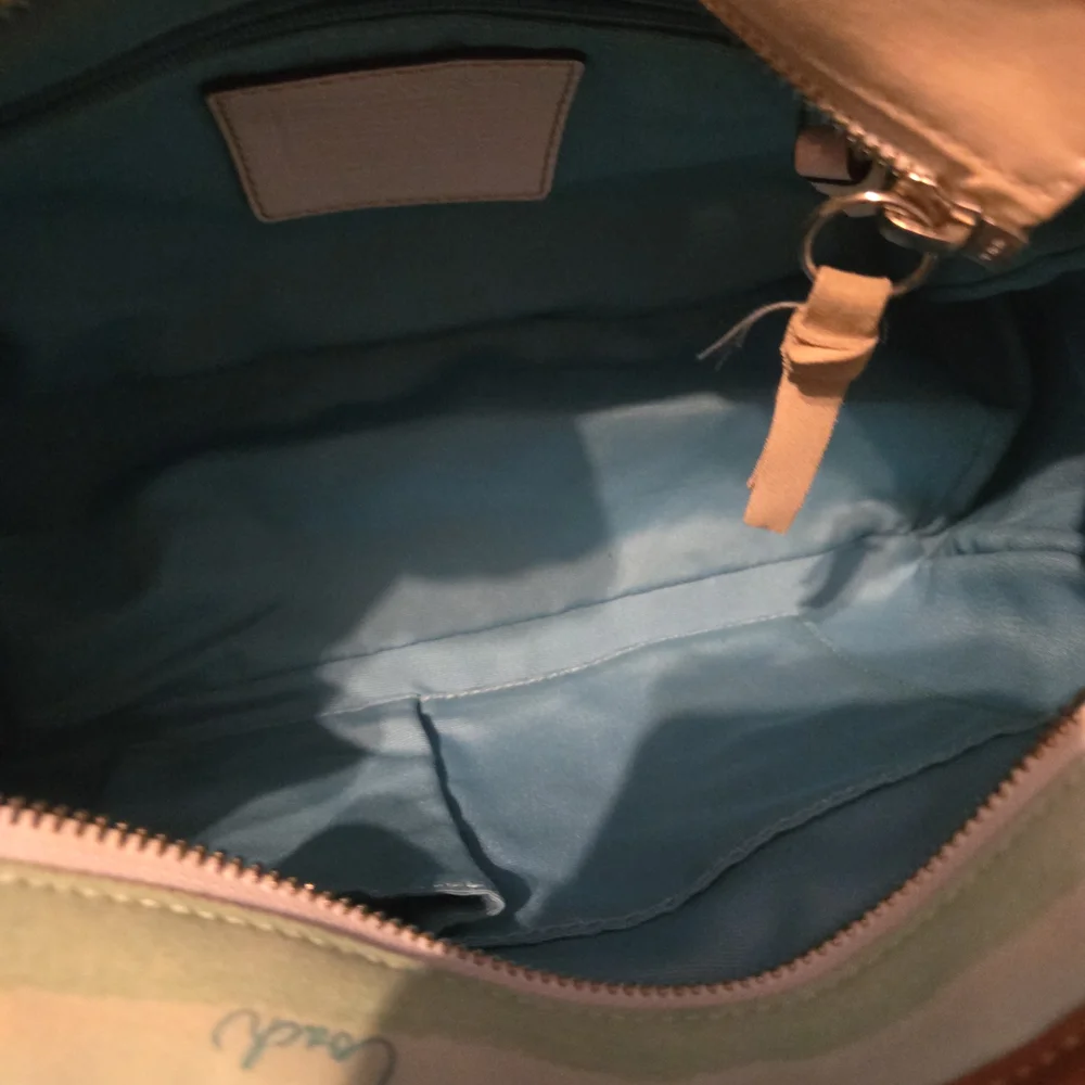 Coach Hampton Sm Tote Multi Color Stripe #10025